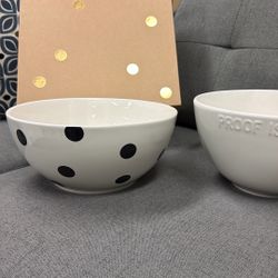 Set Of Two Bowls 