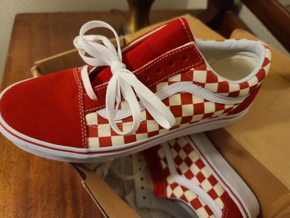 Vans red checkered sneakers mens 9.5