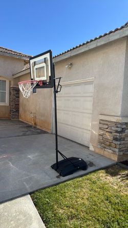 Free basketball hoop