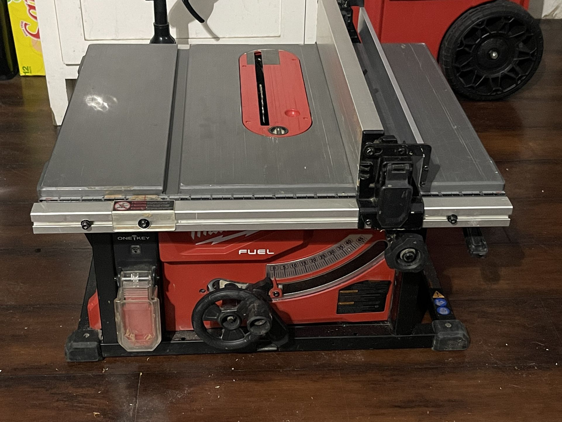 Milwaukee Fuel Table Saw