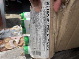 PHILIPS F32T8/ADV835/EW/ALTO 28W 30PK Linear FLUOR Bulb,T8,48" L,G13,3500K PK 19 