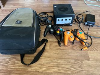 Working GameCube Bundle with 9 Games and Case