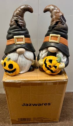 Halloween gnomes (battery operated)