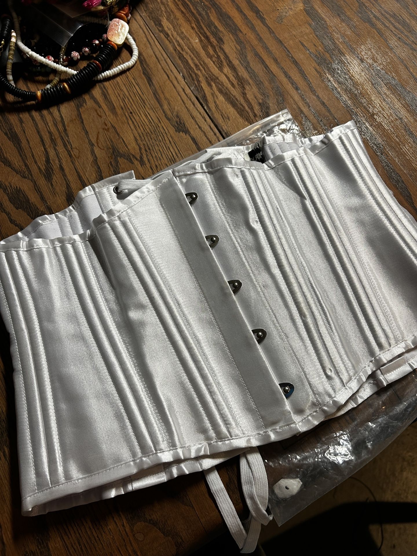 White Lace-Up Underbust Corset – Size Large