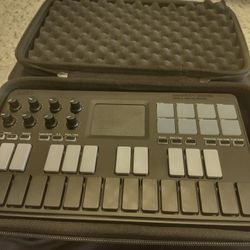 Keyboard (Nano Korg)