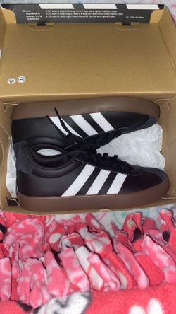 black Adidas VL Court 3.0 sneakers