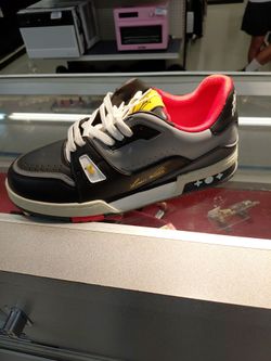 Louis Vuitton size 11