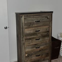 Brown Rustic 5-Drawer Chest 