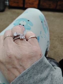 Sterling Silver Mossanite Engagement Rings