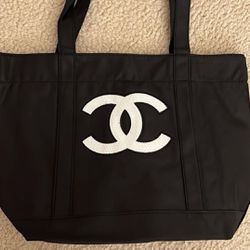 Chanel Cosmetics VIP Gift Shopping Tote Bag