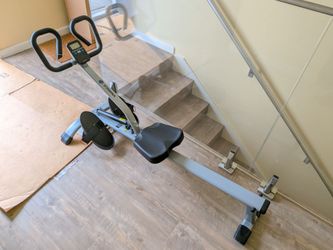 Home Rowing Machine With Exercise Mat