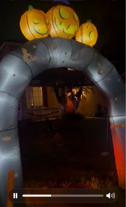 Halloween blowup Arc.