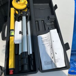 Professional Laser Level with Tripod & Case