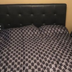 Bedroom set