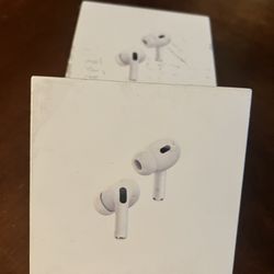 AirPods !!