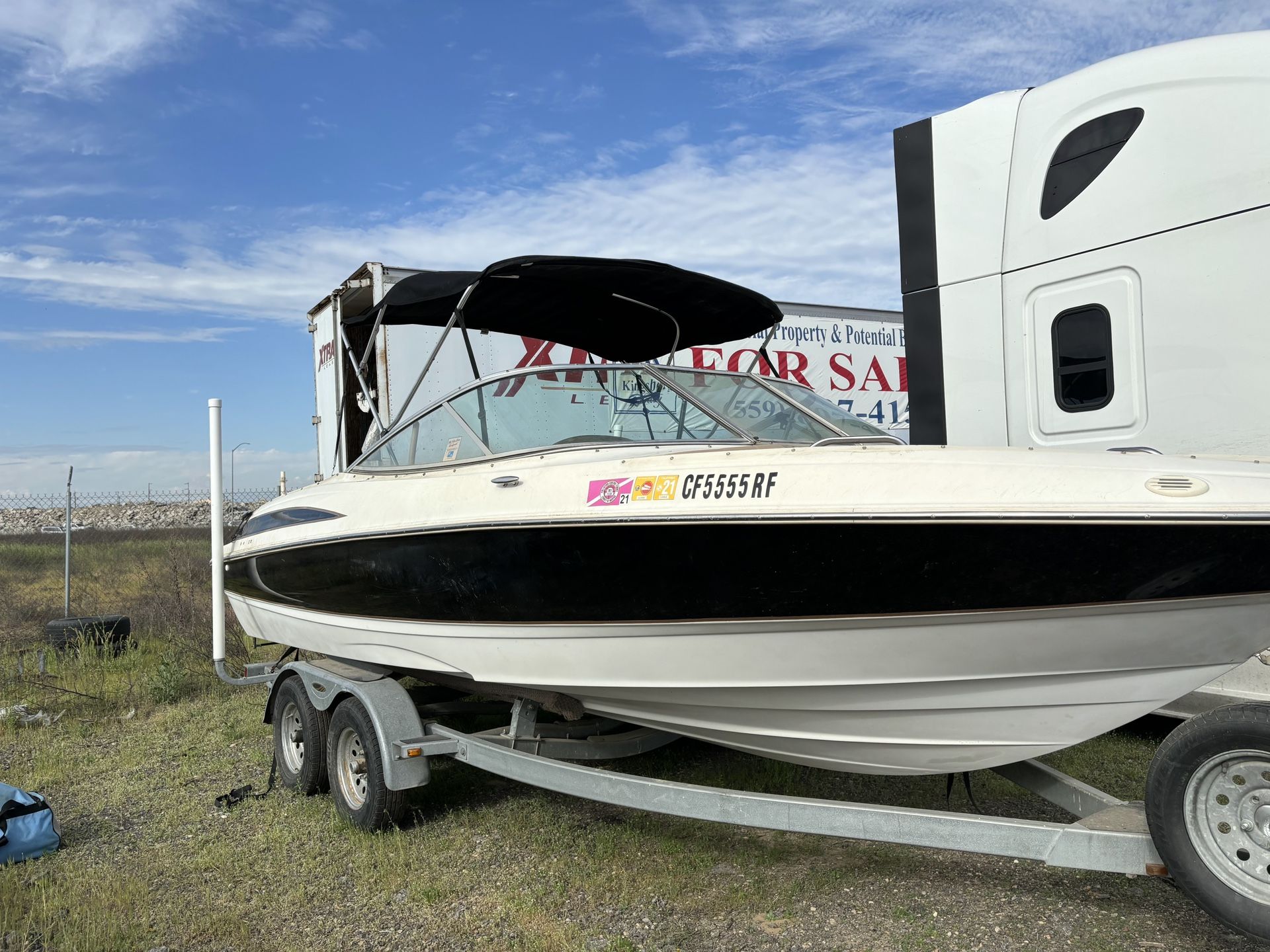 2001 Maxim 2100