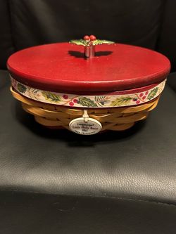 2011 Tree Trimming “little holly berry” basket w/lid
