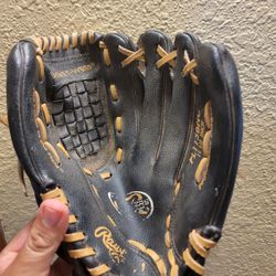 Rawlings Used Youth Baseball Glove