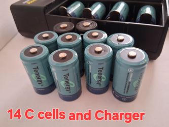 (18) C rechargable batts & charger