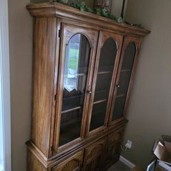 China Hutch And 6 Chairs