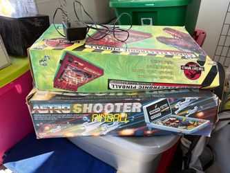 Vintage Tabletop Pinball Machines