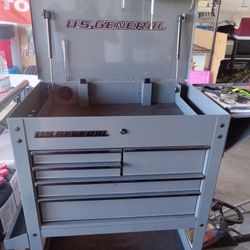 U.S GENERAL 5 Drawer Tool Cart Box! Destroyer Grey Color, Like New Condition With Added Matched Side Tray & Glove Holder!! 