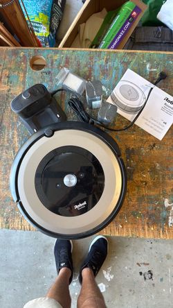 iRobot by Roomba