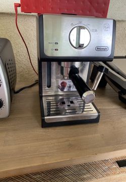 Delonghi coffe expresso maker