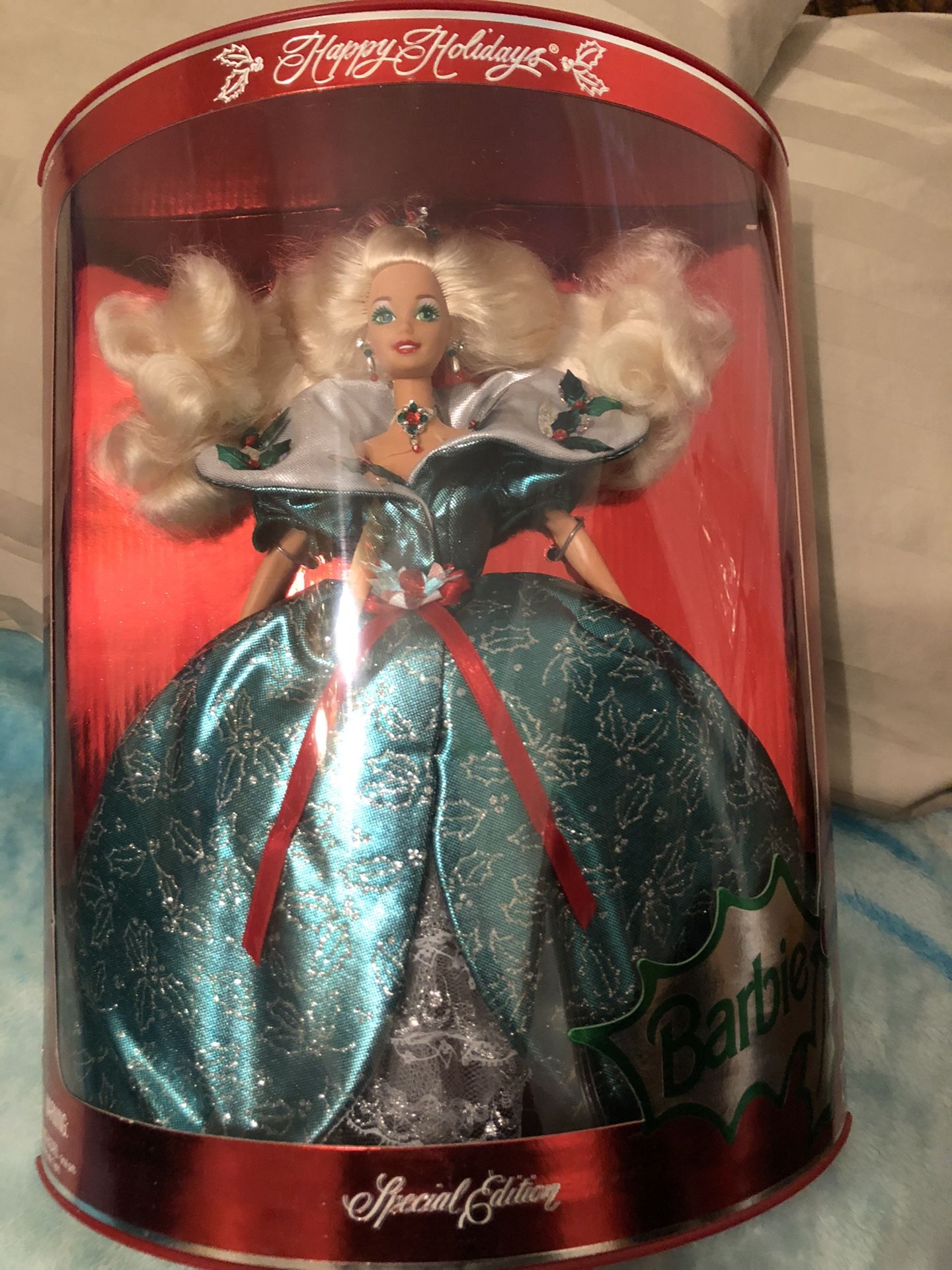 Holiday Barbie (1995)