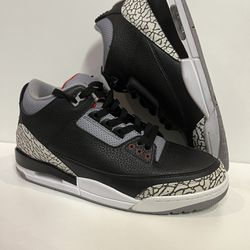 JORDAN 3 BLACK CEMENT SIZE 10 *MESSAGE BEFORE BUYING*
