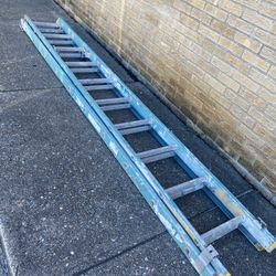 Werner 20 Ft Fiberglass Extension Ladder 