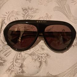 Gucci Sun Glasses Authentic Only $200