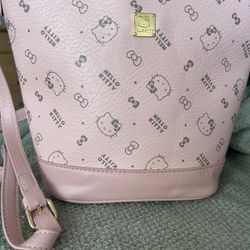 Hello Kitty Tote With Storage Bag