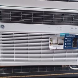 8000btu big unit Smart WiFi windows ac by GE. Complete Set New In Box With Warranty.
