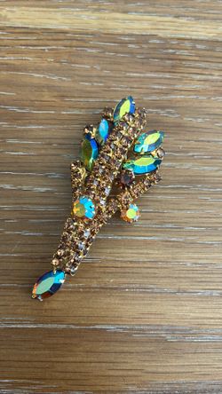 Antique Crystal Brooch 
