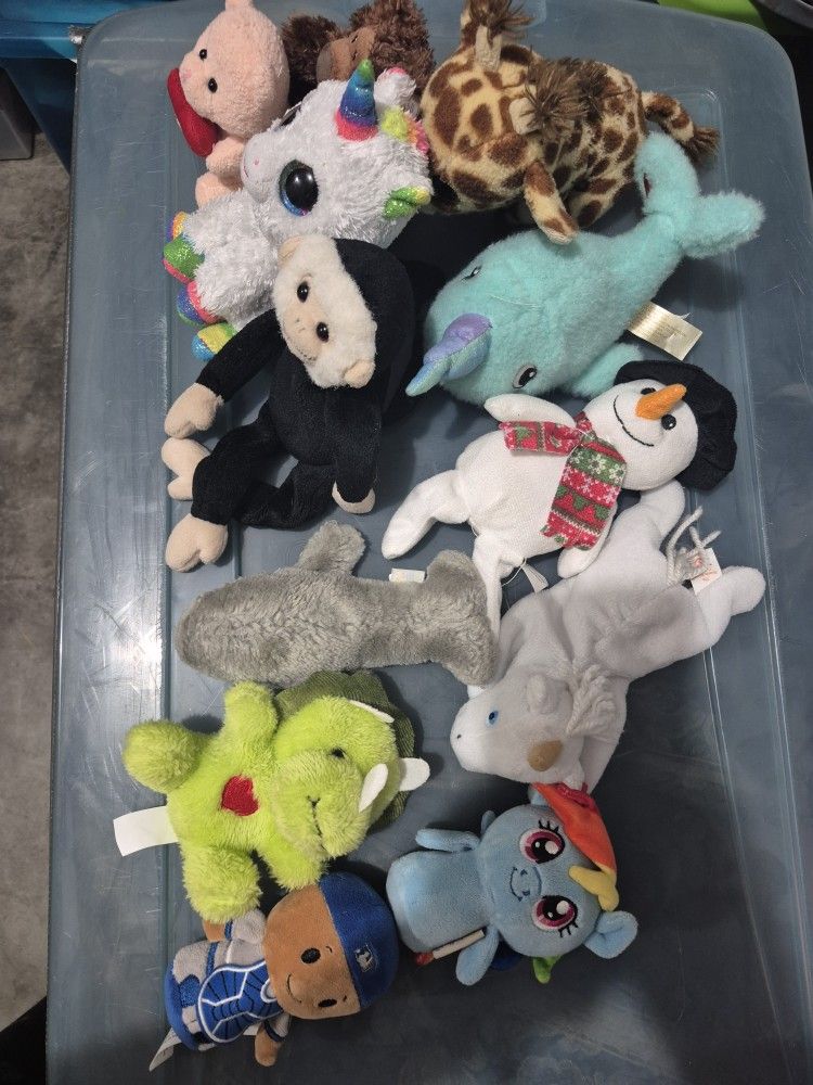 Small Stuffed Animal Lot!