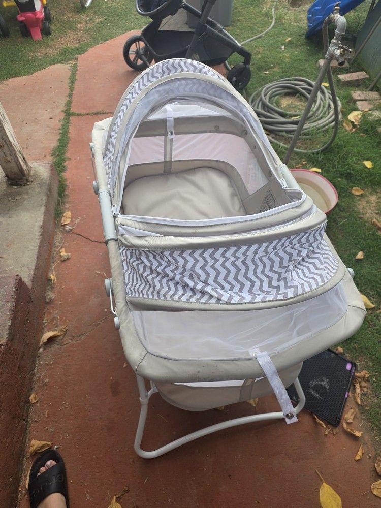 Dream On My Basinet 