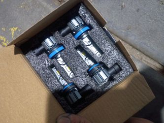 Head and fog light bulb LED 40$ h11 9005