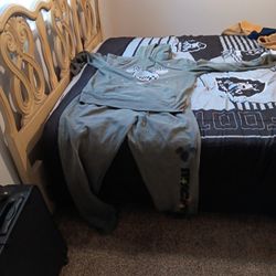 M ickey  Mouse Jogging Suit 