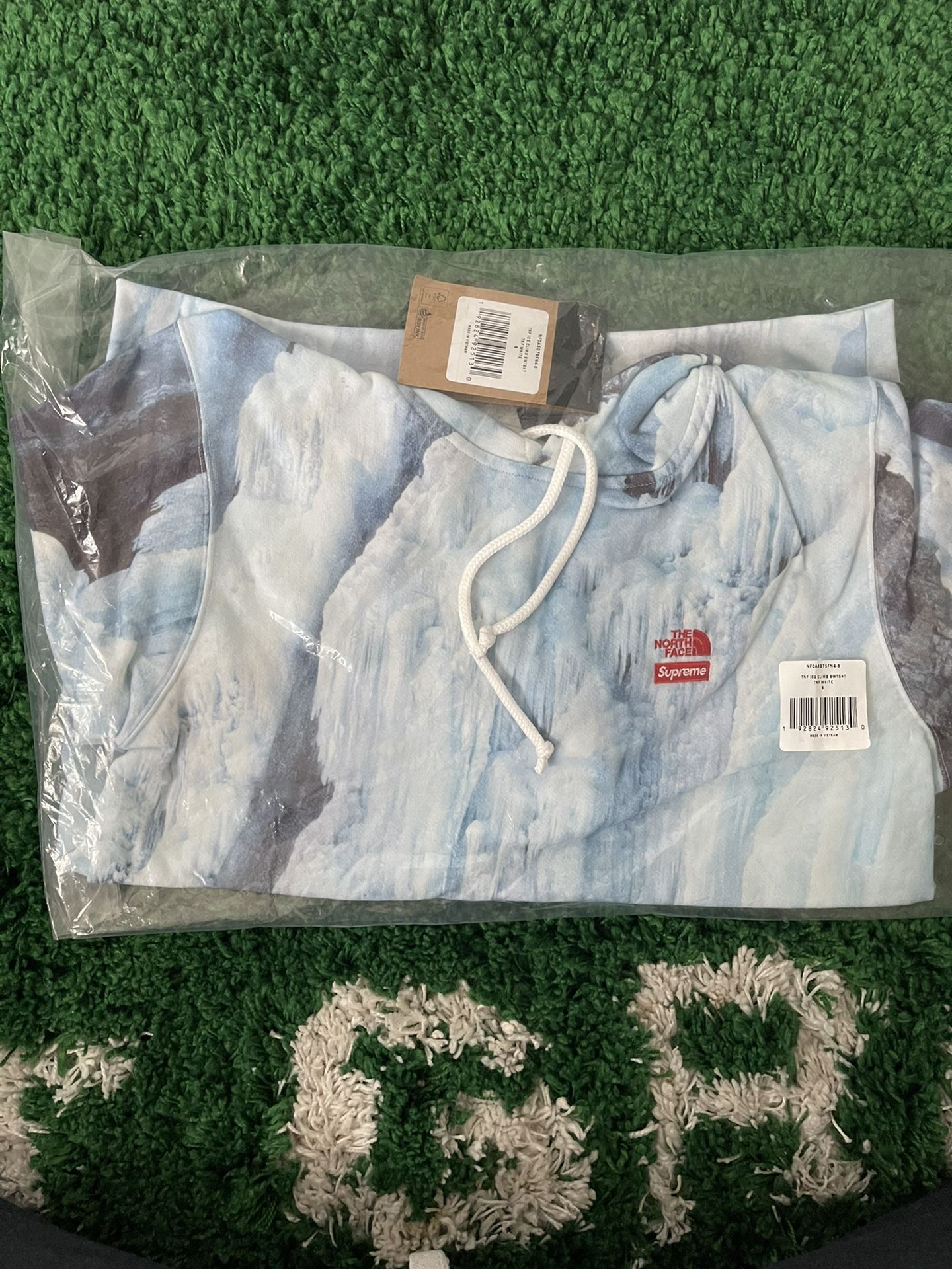 Supreme TNF Ice Climb Hoodie Small