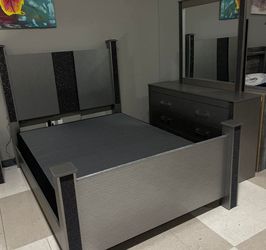 💞OM 💞  Brand New Bedroom Set, Bed Frame, Dresser Nightstand Chest