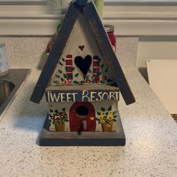 Birdhouse 