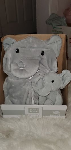 Baby blanket . Snuggle set