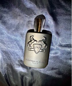 Parfums de Marly Paris Fragrance Bottle