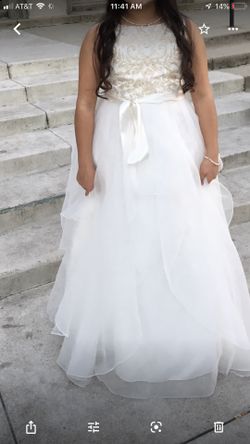 Beautiful flower girl dress