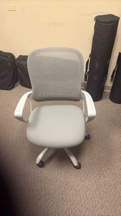 TRIO COMPUTER CHAIR SET