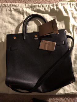Burberry LONDON ENGLAND Leather black bag