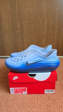 Size 10  nike reactx rejuven8 midnight navy