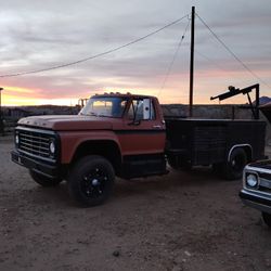 1972 Ford F600 Service Truck Project