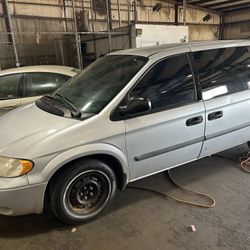 2006 Dodge Caravan